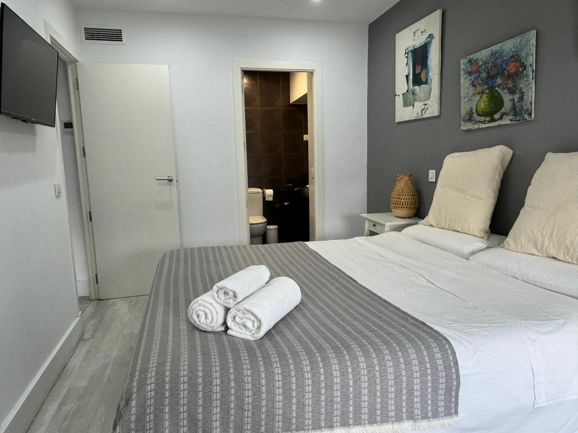 Center City, Puerta Del Sol Terraza Apartment Madrid Ngoại thất bức ảnh